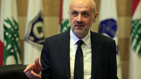 عاجل| وزير الداخلية اللبناني: العرب كلهم متضامنون مع لبنان ولم يقبل أحد ما تواجهه البلاد من اعتداءات