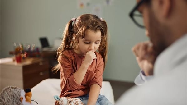 بعد تفشيه في بعض الدول.. ما هو السعال الديكي؟