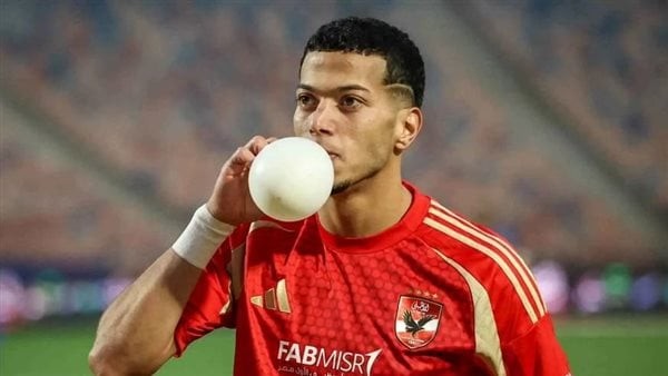 الاعتداء على ناشئ الزمالك من عامل غرفة الملابس لتقليده احتفال إمام عاشور