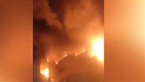 الحماية المدنية تجري عملية التبريد لحريق منطقة الزرايب بمنشأة ناصر