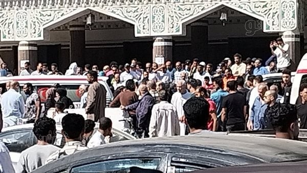 المئات من الأهالى يشيعون جثمان طفل الإسماعيلية ضحية صديقه (فيديو وصور)