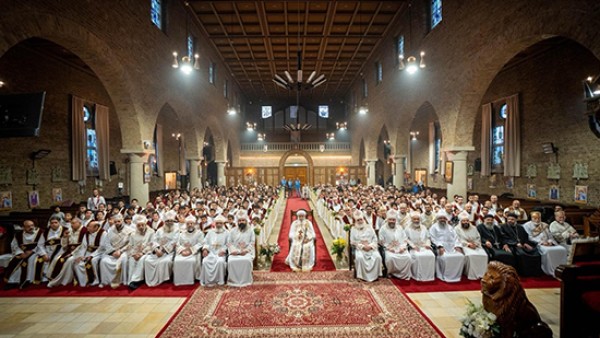 احتفالية الشمامسة بعيد اليوبيل لتأسيس أول كنيسة قبطية ببوسوم بهولندا