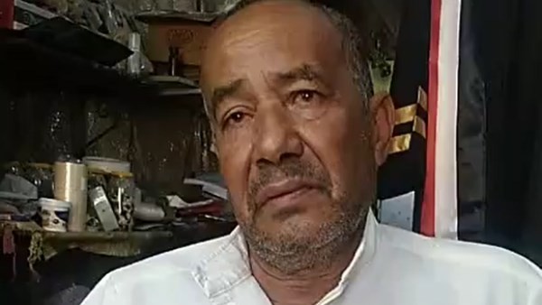 مدرس بالمعاش وحاصل على الدكتوراه وساب التدريس بسبب طلابه.. قصة مأساوية لمعلم بقنا: رجعتوا لي هيبتي تاني