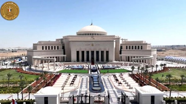 قائمتي شرق وغرب الدلتا.. غياب للرجال الأقباط واستبدالهم بسيدات قبطيات في التمثيل