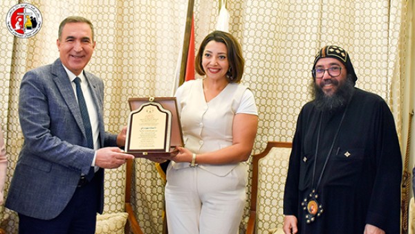 الهيئة العامة للخدمات البيطرية تكرّم أسقفية الخدمات و"حياة كريمة" لدورهما في الحفاظ على الثروة الحيوانية