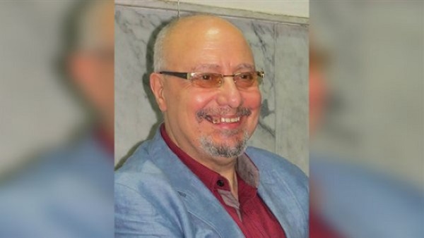 مدحت قلادة يكتب عن قبطي وطني اصيل