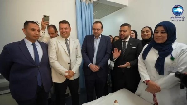 تنفيذا لتوجيهات الرئيس.. مستقبل وطن يتبرع بتكاليف علاج 250 حالة بمستشفى جراحات اليوم الواحد..فيديو