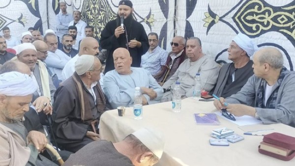 أكرم الفي يكشف في دراسة: الطائفية ليست قدراً.. لكنها نتيجة شيطان الديموجرافيا في المنيا