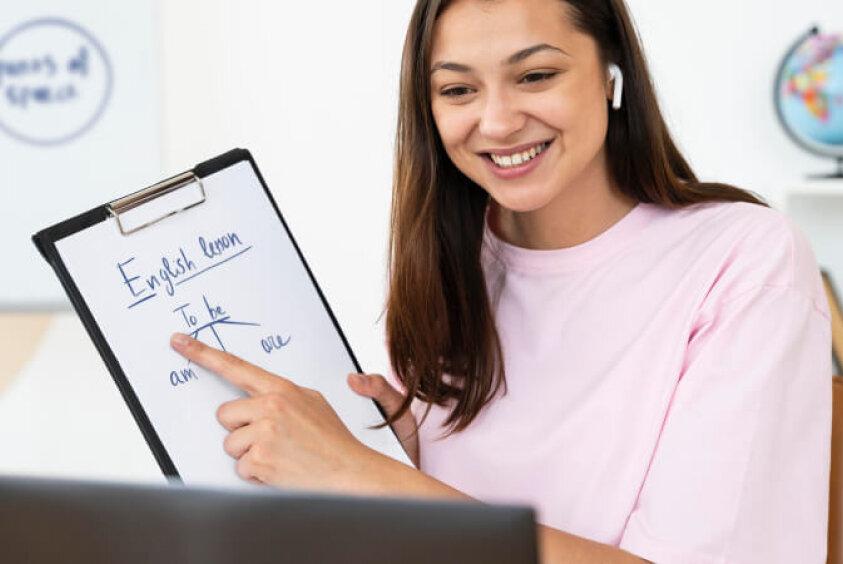 كم عدد الحصص الخصوصية اللازمة لتصل إلى المستوى المتوسط B1 في الإنجليزية؟