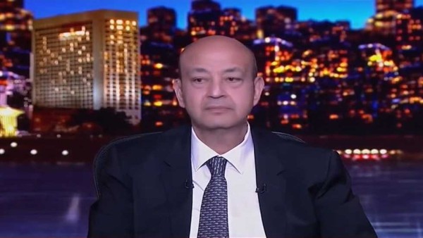 عمرو أديب عن نهائي السوبر بين الأهلي والزمالك: «معلق المباراة جابلي هسهس»