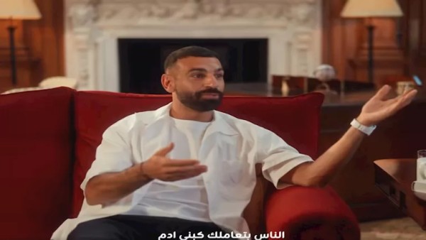 باسم يوسف يُحذر من حساب "مسوح البلد" .. ما علاقة مدرب محمد صلاح السابق؟
