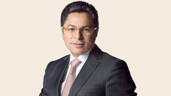 "دا عمار.. هو احنا بعنا الهرم ؟!" .. خالد أبوبكر يهاجم منتقدي صفقة "علم الروم"