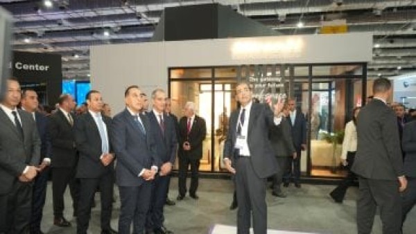 المصرية للاتصالات: توصيل الفايبر لمنازل ملايين العملاء خلال السنوات المقبلة