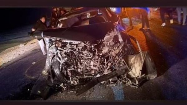 إسماعيل الليثي دخل في غيبوبة.. مصرع 3 أشخاص وإصابة 7 آخرين في حادث تصادم بين سيارتين ملاكي بالمنيا