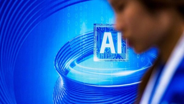 البابا لاون يدعو إلى وضع الذكاء الاصطناعي في خدمة الإنسانية