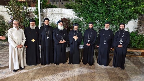 الأنبا بافلي أسقف قطاع المنتزه بالإسكندرية يدلي بصوته في انتخابات مجلس النواب 2025