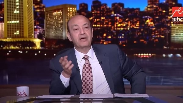 عمرو أديب يعلن خبرًا مثيرًا بسبب المتحف المصري الكبير