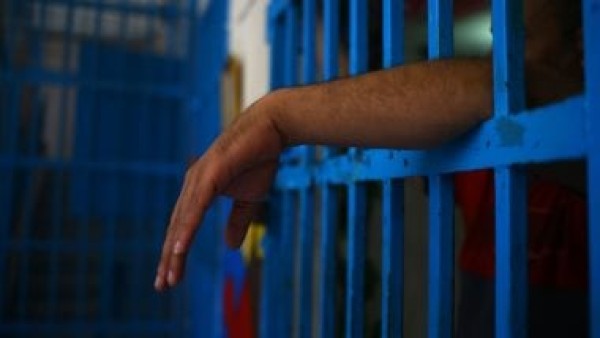 الطفلة آيسل.. هل ينجو المغتصب لأنه قاصر؟ وهل يعدل قانون الطفل؟.. قانونى يكشف