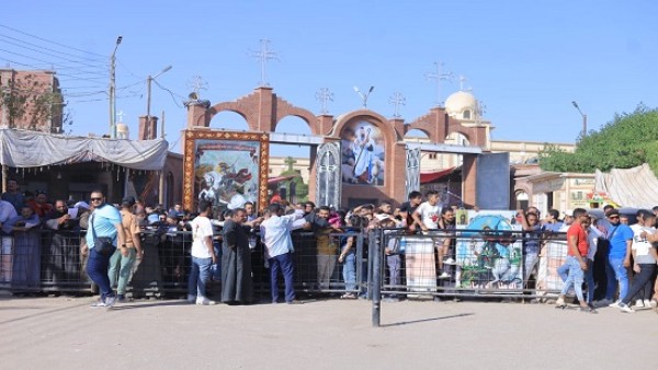 بدء احتفالات دير الشهيد مارجرجس بالرزيقات في الأقصر