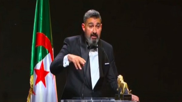 فيديو .. ياسر جلال يثير غضب المصريين بتصريح "الجيش الجزائري جه مصر وحمى الرجال والنساء المصريين بعد 1967 : معلومات خاطئة