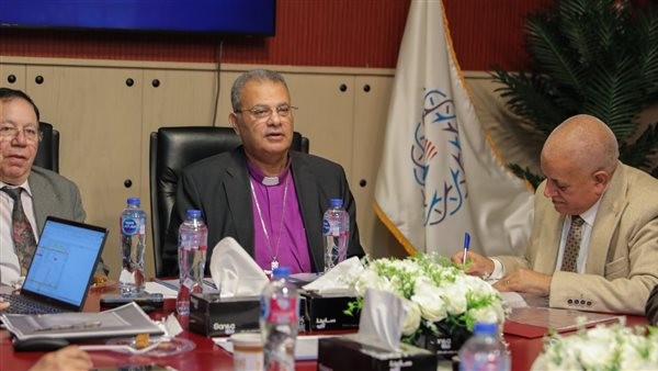 اجتماع موسع للمجلس الإنجيلي برئاسة الدكتور أندريه زكي لمراجعة خطط الميلاد