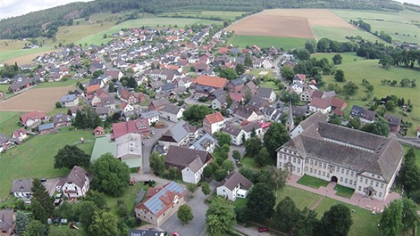 برينكهاوزن تحتفل بتعيين الأنبا دميان مطرانًا جديدًا للكنيسة القبطية في ألمانيا