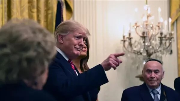 ترامب يقيم حفل "حانوكا" في البيت الأبيض بعد الهجوم الدموي على شاطئ بوندي بأستراليا