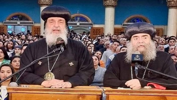 الأنبا مقار يهنئ الأنبا يؤانس بنواله رتبة المطرانية ويترأسان التسبحة الكيهكية في أسيوط