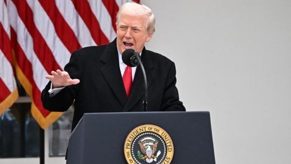 ترامب يغلق أبواب أمريكا.. حظر شامل على 40 دولة.. فيديو