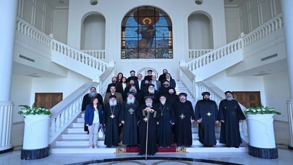 البابا تواضروس يلتقي ممثلي الكليات والمعاهد اللاهوتية بأكاديمية مارمرقس