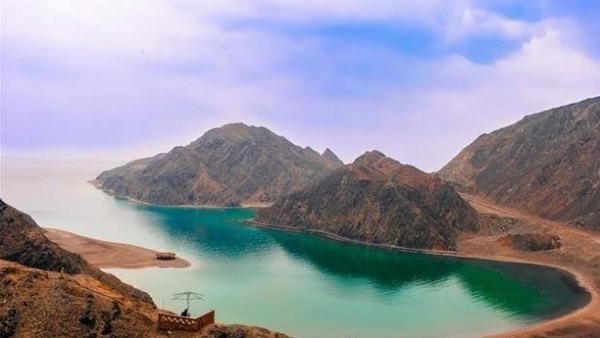 سيناء.. كنز مصر المخفي بين سحر السياحة وثروات الطاقة