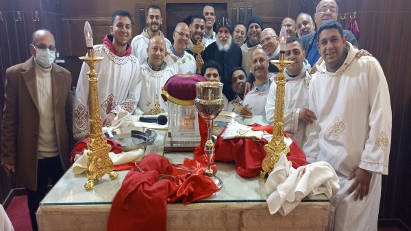 دير الأنبا بولا ببوش يحتفل بعيد أول السواح.. صور