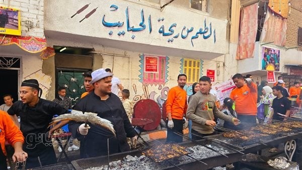 إفطار المطرية 2025، شاهد الاستعدادات الأخيرة لأكبر إفطار جماعي في رمضان (فيديو وصور)