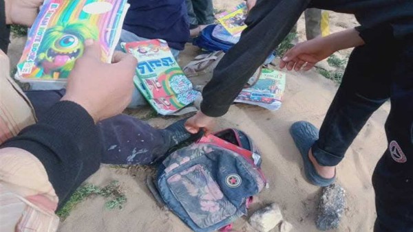 أقلام وكراريس ودماء على القضبان وشنط المدرسة.. صور حادث قطار جلبانة