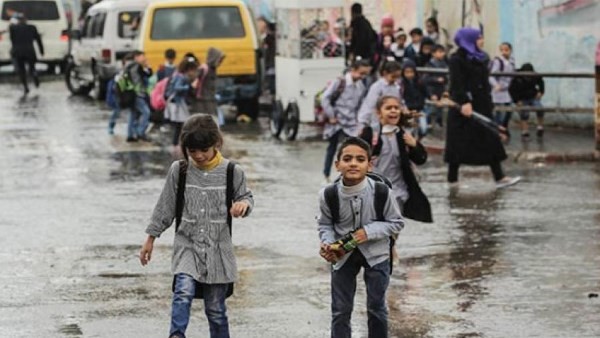 مطالب بتعليق الدراسة غدا خوفا من العاصفة الرملية..والتعليم ترد