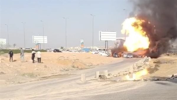 انفجار خط غاز رئيسي على طريق الواحات بمدينة 6 أكتوبر