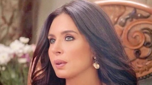 "دفنوني حية ونسيوني في القبر".. دينا تكشف عن أصعب موقف تعرضت له