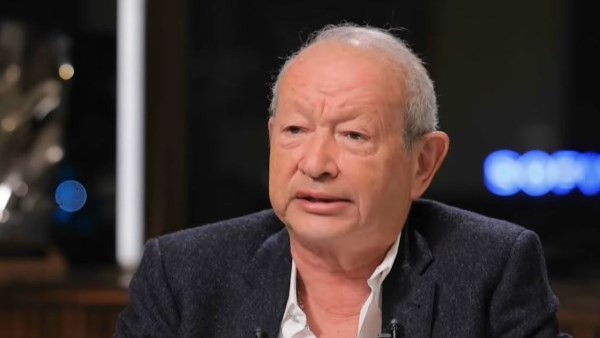 نجيب ساويرس يعلن جاهزيته لإقامة مشروعات ضخمة في سوهاج