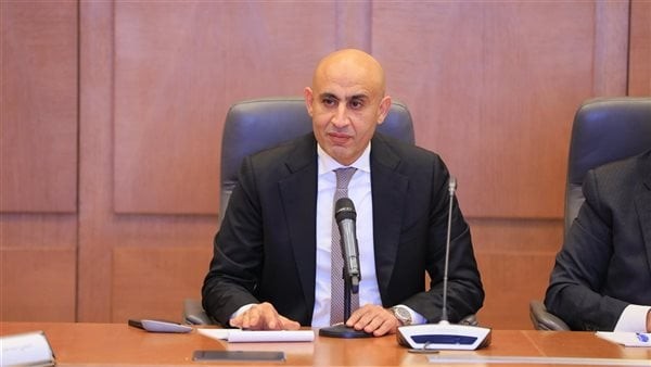 قطع أذنه وضربه بمفتاح عربية، شقيقة الطالب المعتدى عليه من مدير مدرسة بكفر الشيخ تروي تفاصيل صادمة