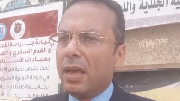 بعد الحكم بالمؤبد.. والدة ياسين تنهار في المحكمة ومحاميه يكشف الكواليس: "ربنا نصرنا"