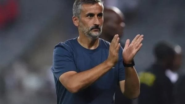 أول تصريح من خوسيه ريفيرو مدرب الأهلي المحتمل بعد وصوله القاهرة