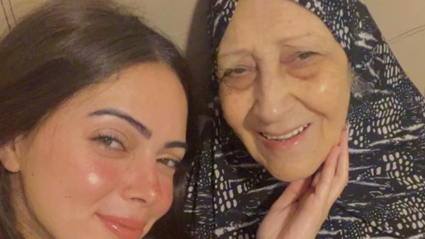 وفاة تيته نوال جدة الفنانة وئام مجدي