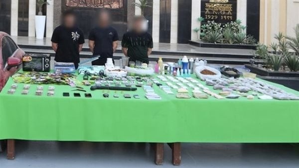 ضبط تشكيل عصابي بالقاهرة بحوزته مخدرات بـ 20 مليون جنيه