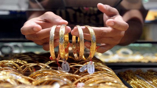 قفزة في عيار 21.. سعر الذهب اليوم السبت 3 مايو 2025 الآن محليًا وعالميًا
