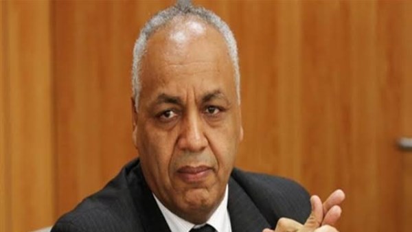 مصطفى بكري: فرنسا تحظر الإخوان وتصنيفها جماعة إرهابية