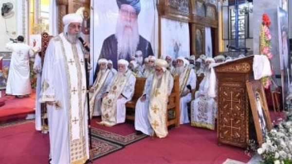 البابا تواضروس خلال أربعين الأنبا باخوميوس: كان قامة روحية وكنسية ووطنية