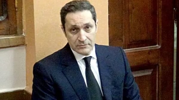 علاء مبارك يثير الجدل بحديثه عن الشماتة في الموت، والنشطاء: الشماتة بموت الظالم واجبة
