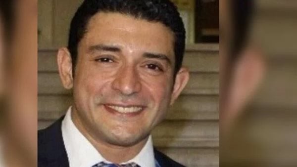 مشاهد من جنازة أحمد الدجوي، غياب رئيس جامعة أكتوبر «الأبرز» (فيديو وصور)