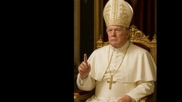 ترامب البابا الجديد للفاتيكان، صورته تثير الجدل والذكاء الاصطناعي يكشف سر الرئيس الأمريكي