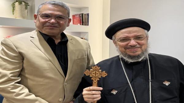 شاهد بالفيديو.. علاقة القمص داود لمعي بمعلمه الأنبا باخوميوس في ذكرى الأربعين لنياحته